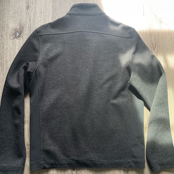 Calvin Klein sweater - Picture 2 of 5